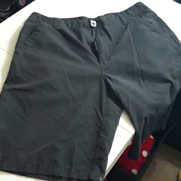 Mens 38 Ocean Earth Shorts - Picture 1 of 4